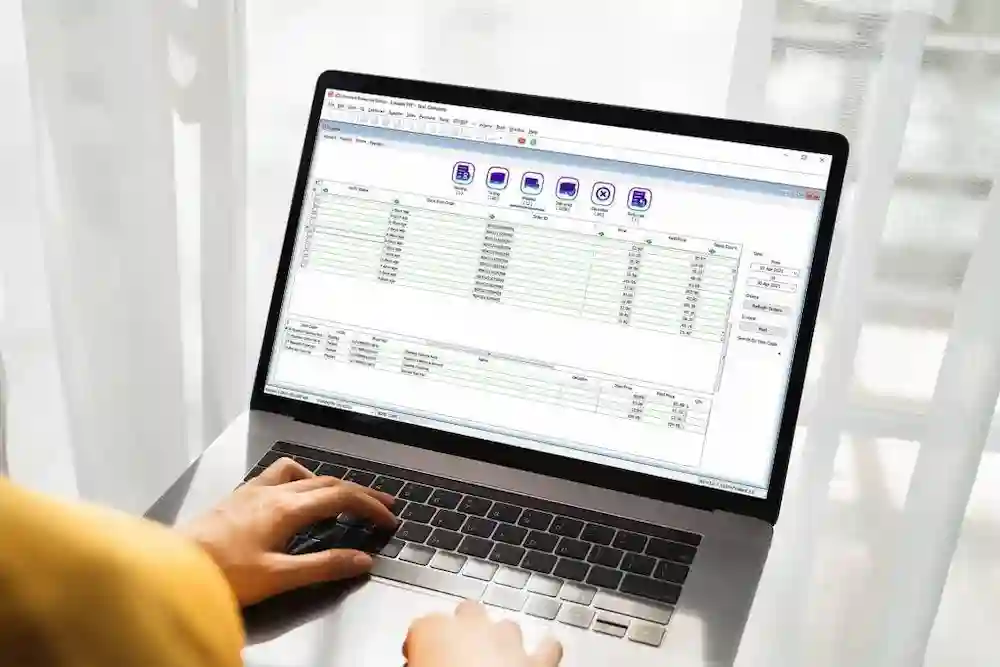 sql-ecommerce-transaction sql-ecommerce-transaction